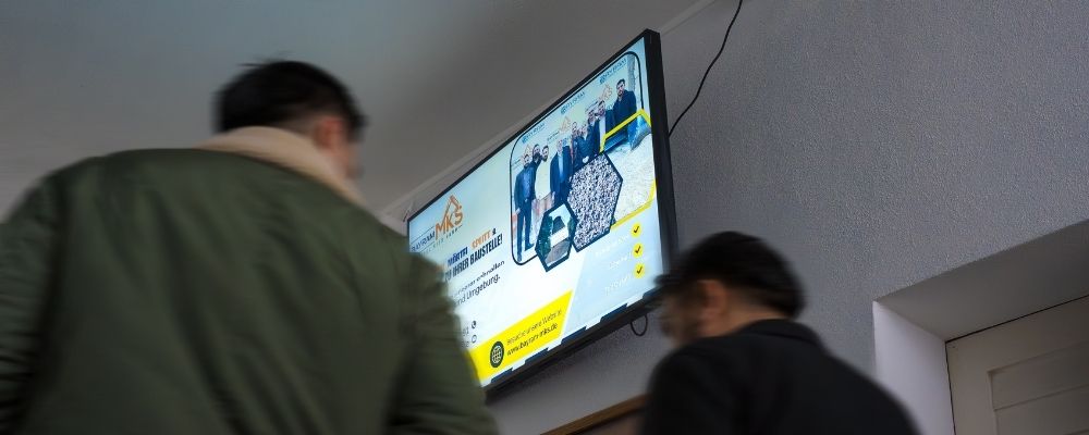 Pano TV digitale Werbefläche im Community-Raum